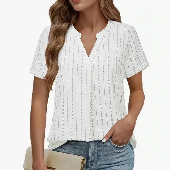 Timeson’s women’s v-neck short sleeve curved hem sheer chiffon blouse. - Picture 1 of 3